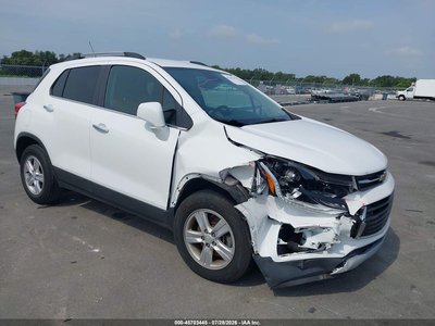 3GNCJLSB8LL****** 2020 Chevrolet Trax
