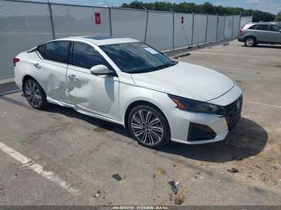 2025 Nissan Altima