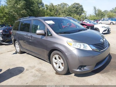 2016 Toyota Sienna