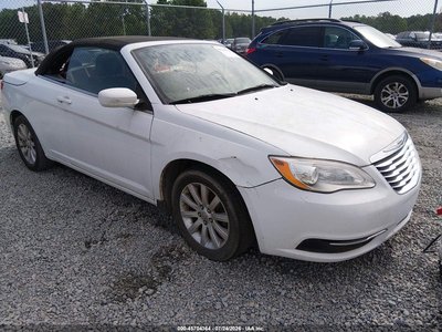 1C3BCBEB9DN****** 2013 Chrysler 200