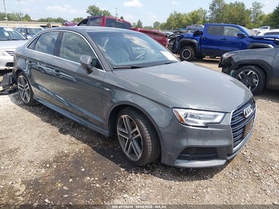 WAUJ8GFF1J1****** 2018 Audi A3