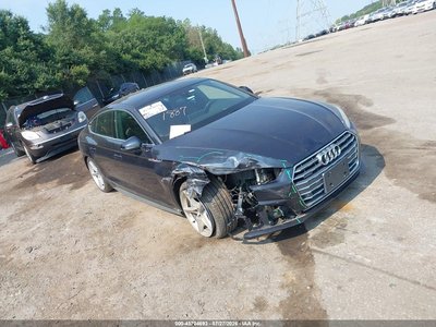 WAUENCF5XJA****** 2018 Audi A5