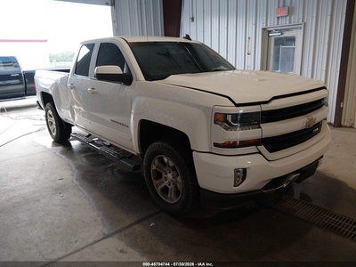1GCVKREC3JZ****** 2018 Chevrolet Silverado 1500