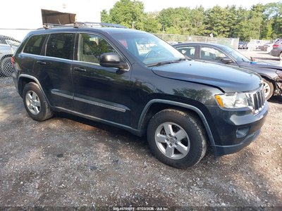 1J4RR4GG6BC****** 2011 Jeep Grand Cherokee