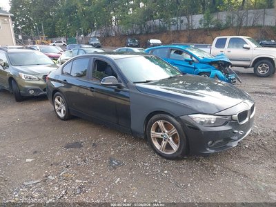 WBA3C3C52EK****** 2014 BMW 3 Series