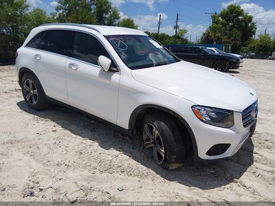 WDC0G4KB1GF****** 2016 Mercedes-Benz GLC-Class