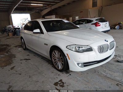WBAFR9C54BC****** 2011 BMW 550i