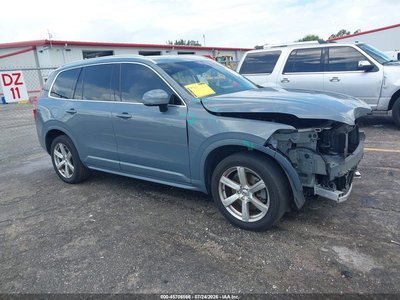 2022 Volvo XC90