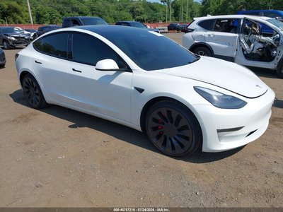 5YJ3E1EC5NF****** 2022 Tesla Model 3