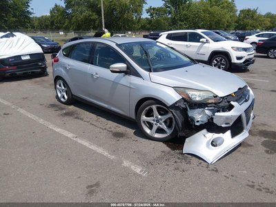 1FADP3N26EL****** 2014 Ford Focus