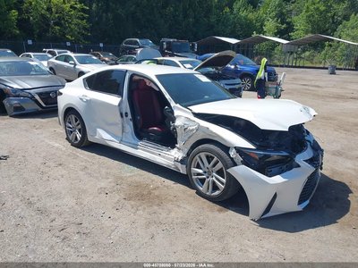 JTHAA1D2XM5****** 2021 Lexus IS 300