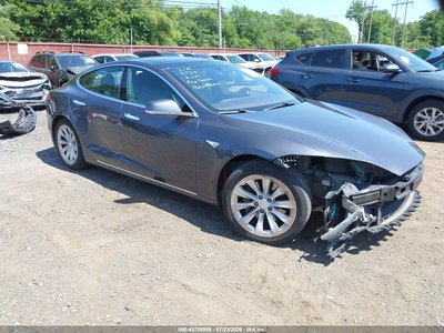 2016 Tesla Model S