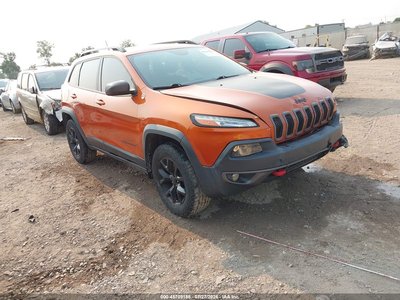 1C4PJMBS2FW****** 2015 Jeep Cherokee