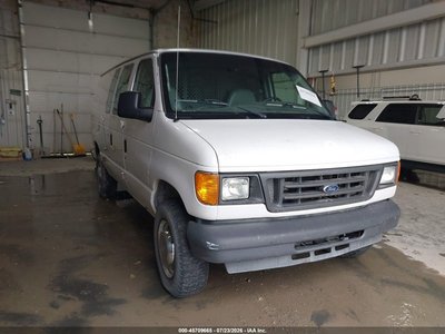 1FTNE24W44H****** 2004 Ford E-250