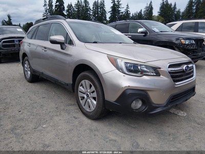 4S4BSAFC8J3****** 2018 Subaru Outback