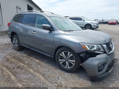 2020 Nissan Pathfinder