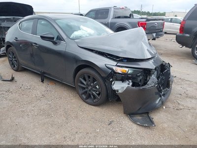 JM1BPAKL1T1****** 2026 Mazda 3