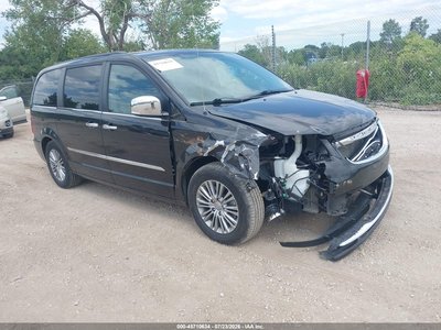 2014 Chrysler Town & Country
