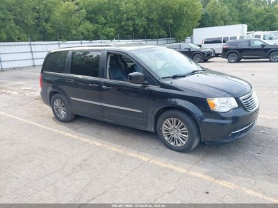 2C4RC1CG0FR****** 2015 Chrysler Town & Country