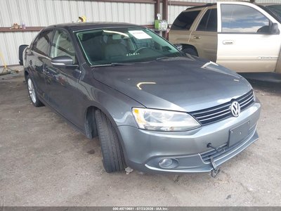 3VWL17AJ9EM****** 2014 Volkswagen Jetta