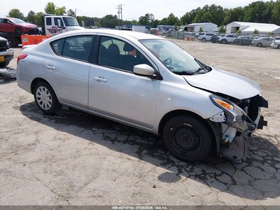 3N1CN7AP5KL****** 2019 Nissan Versa