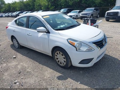 3N1CN7AP5KL****** 2019 Nissan Versa