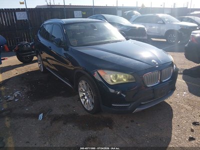 WBAVM5C54DV****** 2013 BMW X1