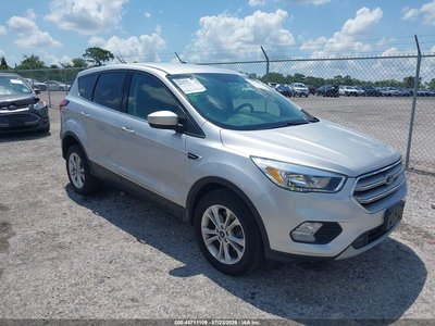 1FMCU9GD4KU****** 2019 Ford Escape