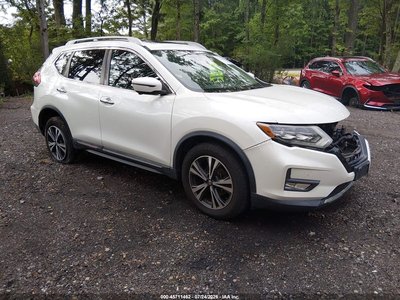 5N1AT2MV0HC****** 2017 Nissan Rogue