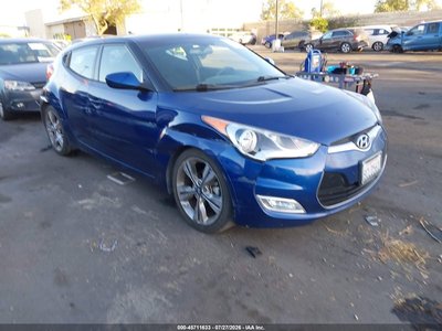 KMHTC6AD4HU****** 2017 Hyundai Veloster