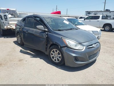 KMHCT4AE1CU****** 2012 Hyundai Accent