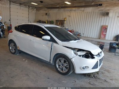1FAHP3M24CL****** 2012 Ford Focus