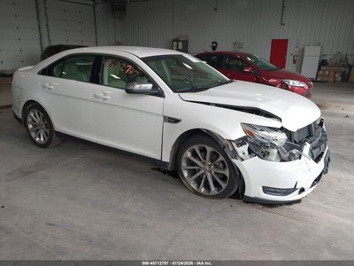2014 Ford Taurus