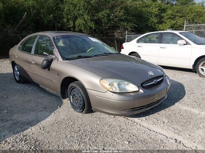 2002 Ford Taurus