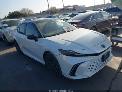 2025 Toyota Camry Hybrid