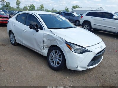 2017 Toyota Yaris