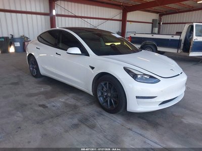 5YJ3E1EA0MF****** 2021 Tesla Model 3