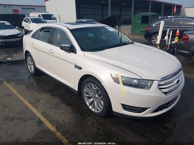 2015 Ford Taurus