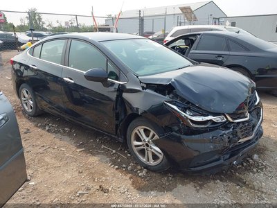 1G1BE5SM3J7****** 2018 Chevrolet Cruze