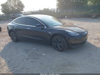 5YJ3E1EA8JF****** 2018 Tesla Model 3