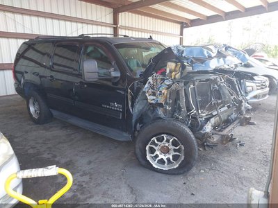 1GNWKMEG8DR****** 2013 Chevrolet Suburban