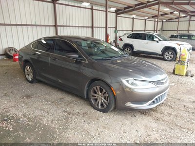2015 Chrysler 200
