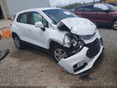 KL7CJKSB4HB****** 2017 Chevrolet Trax