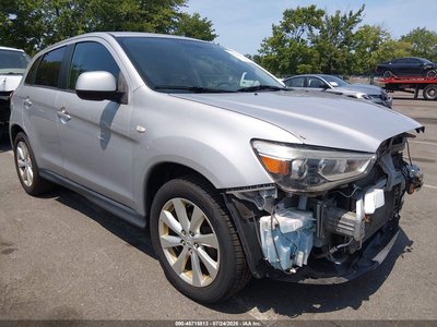 4A4AP3AUXFE****** 2015 Mitsubishi Outlander