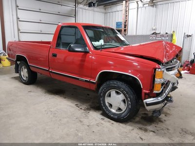 1GCEK14R5WZ****** 1998 Chevrolet C/K 1500