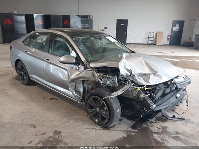 3VW7M7BU0RM****** 2024 Volkswagen Jetta