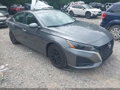 2025 Nissan Altima