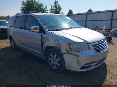 2A4RR8DG2BR****** 2011 Chrysler Town & Country