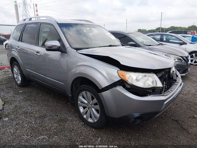 JF2SHBGC8BH****** 2011 Subaru Forester