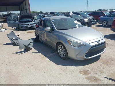 3MYDLBZV4GY****** 2016 Scion iA